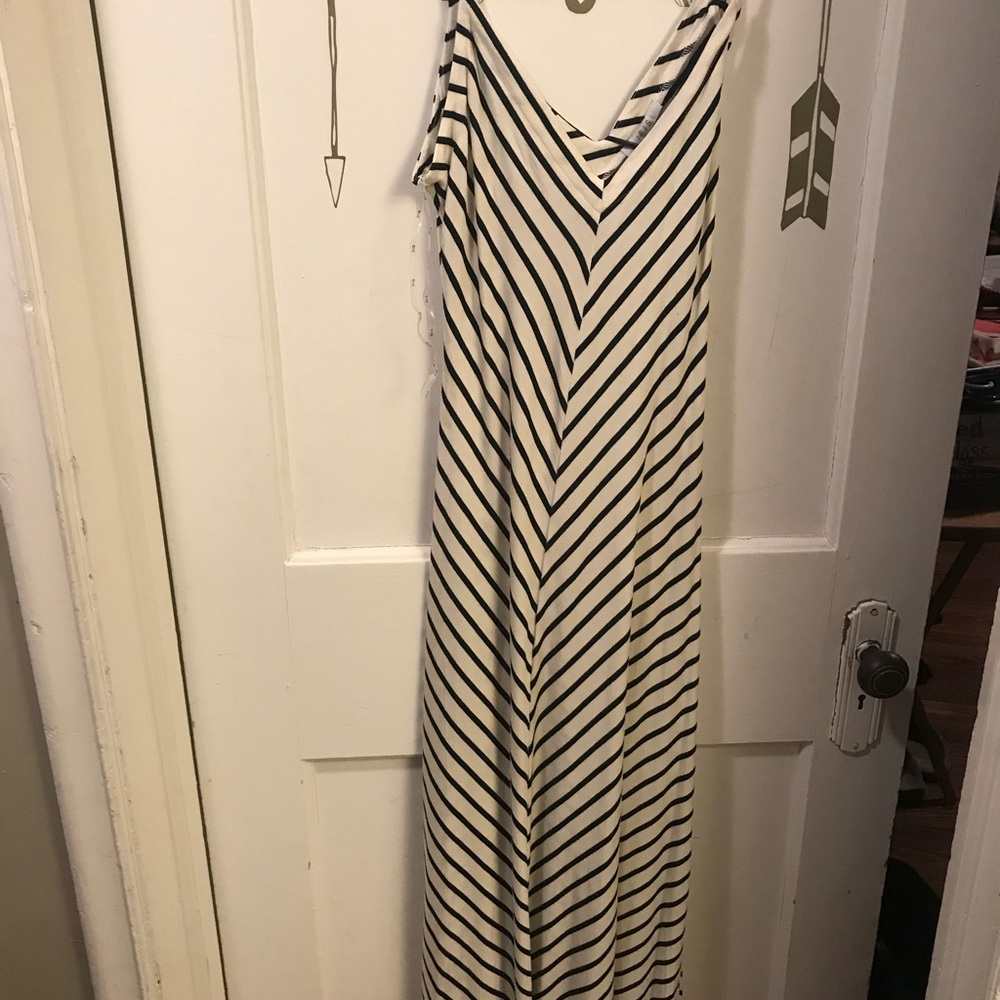 🔆NWT Maxi Dress ready for vaca🔆